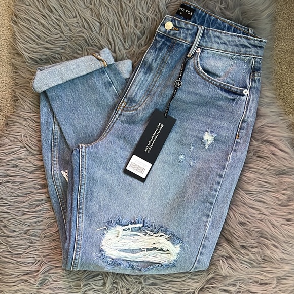 White Fox Boutique Denim - WHITE FOX BOUTIQUE Love Stoned Boyfriend Jeans- Retro Washed Blue